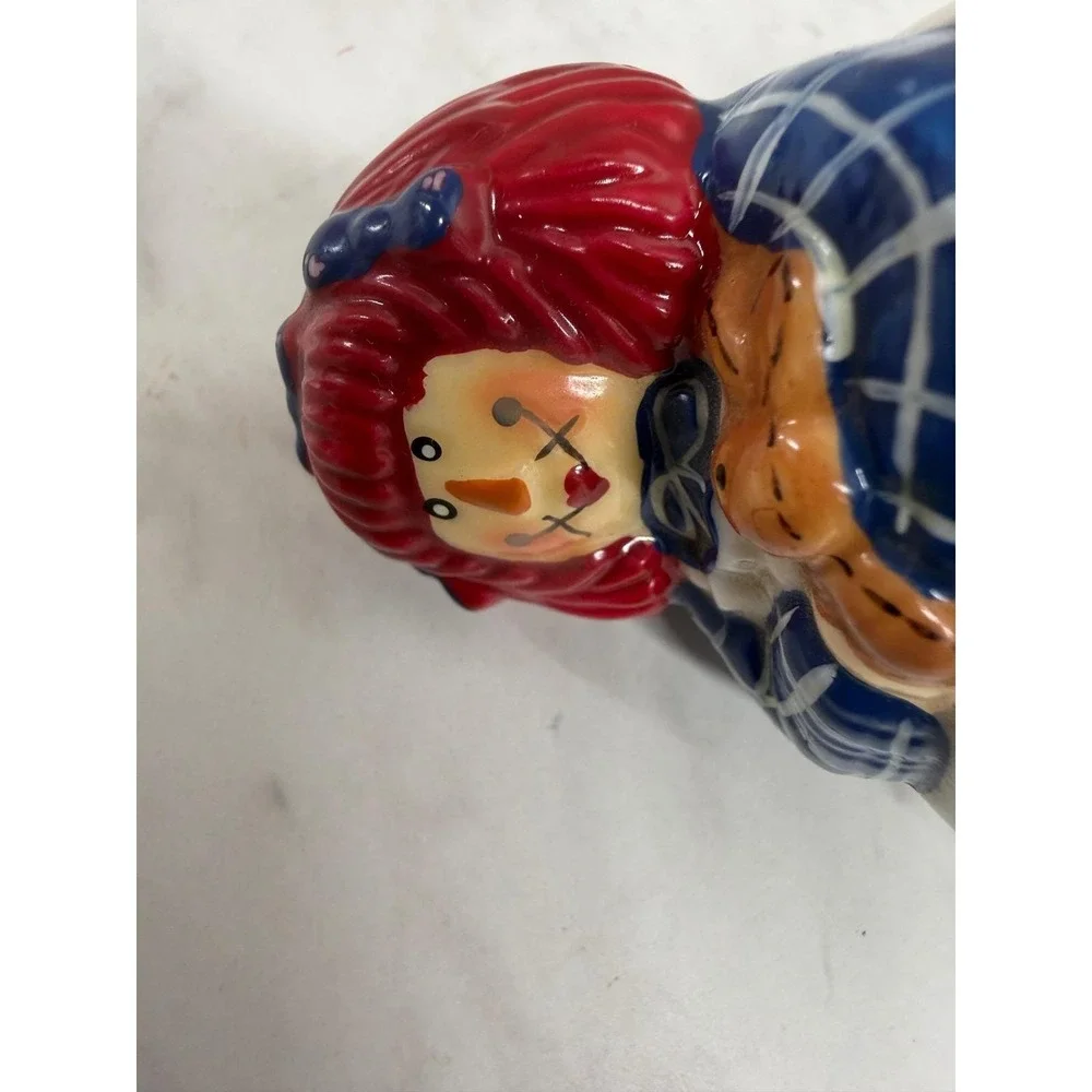 Vintage Raggedy Ann Ceramic Hinged Trinket Box Hand Painted Doll Jewelry Case